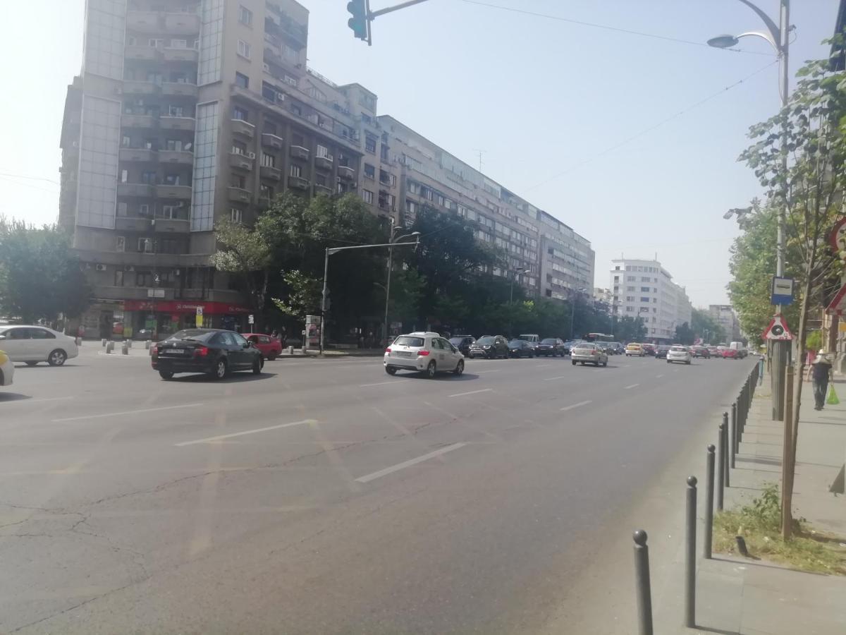 Studio Ultracentral Universitatea Букурещ Екстериор снимка