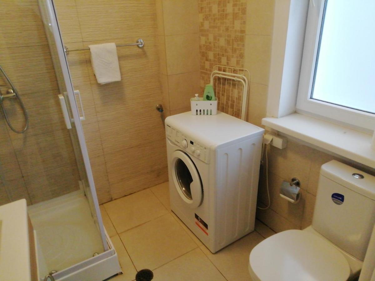 Studio Ultracentral Universitatea Букурещ Екстериор снимка